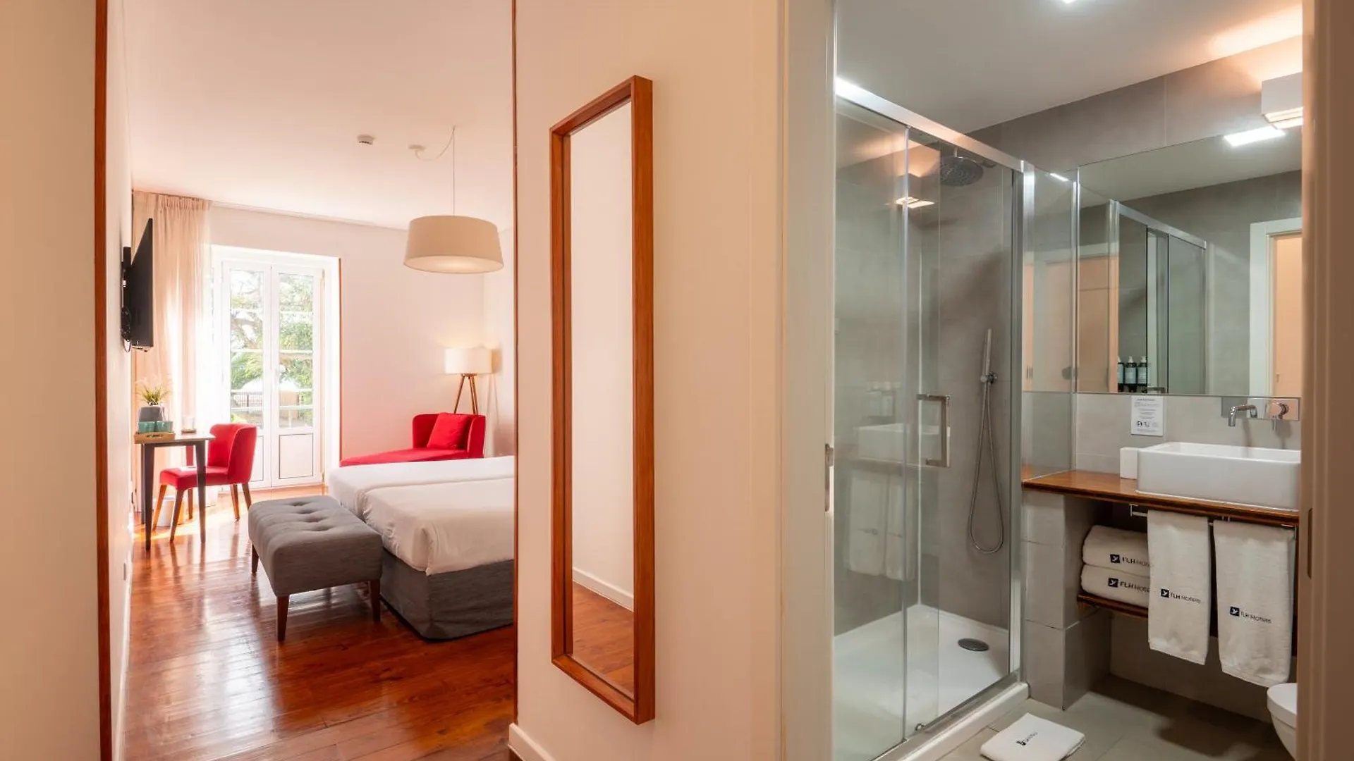 Bica Flh Suites Lisbon Guest house