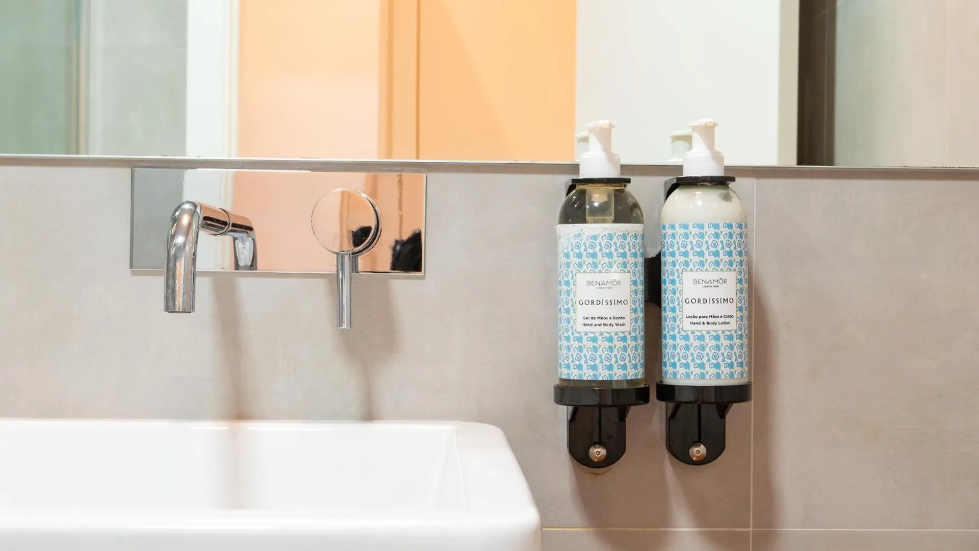 Guest house Bica Flh Suites Lisbon